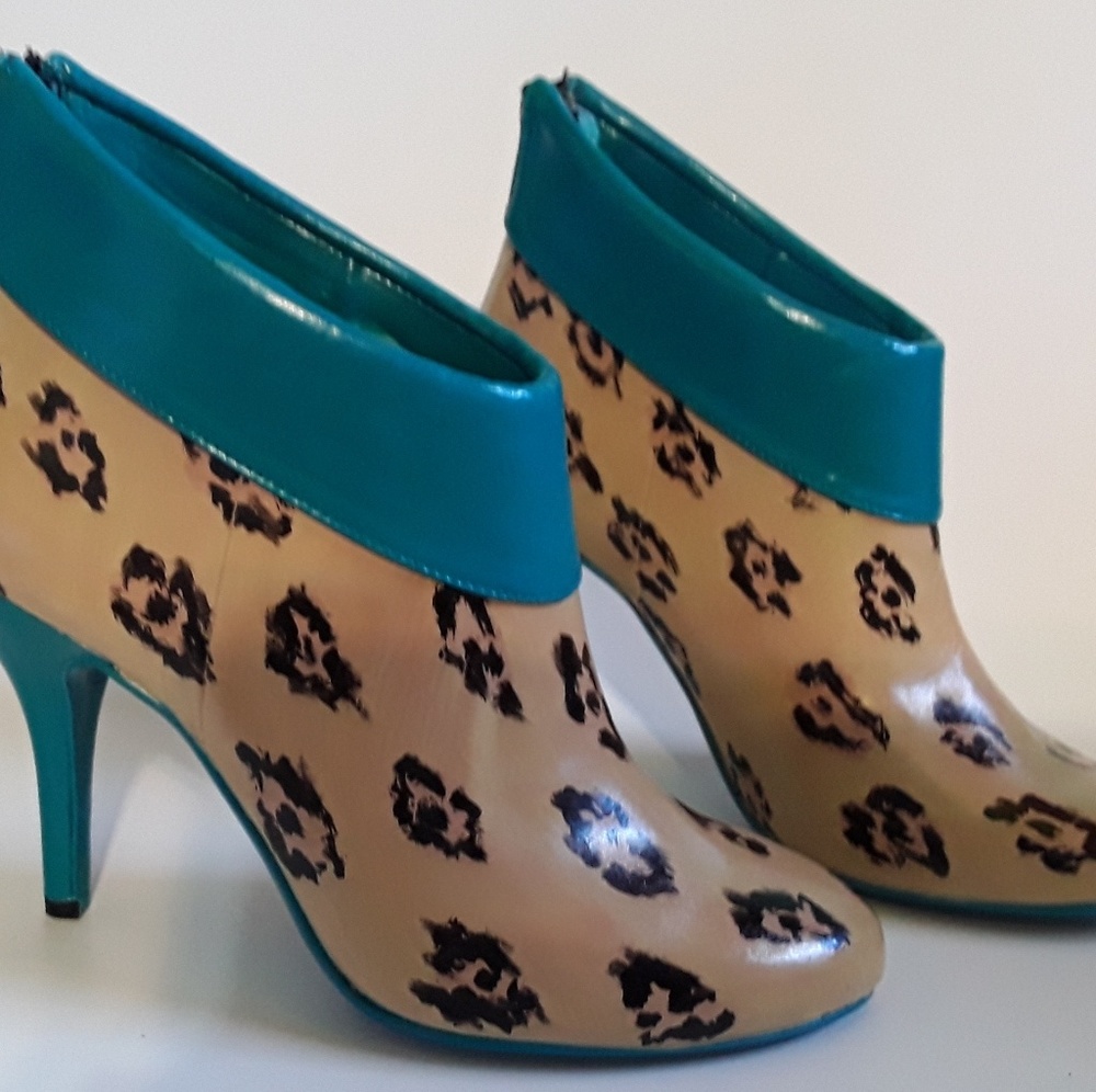 Brand new ankle boots